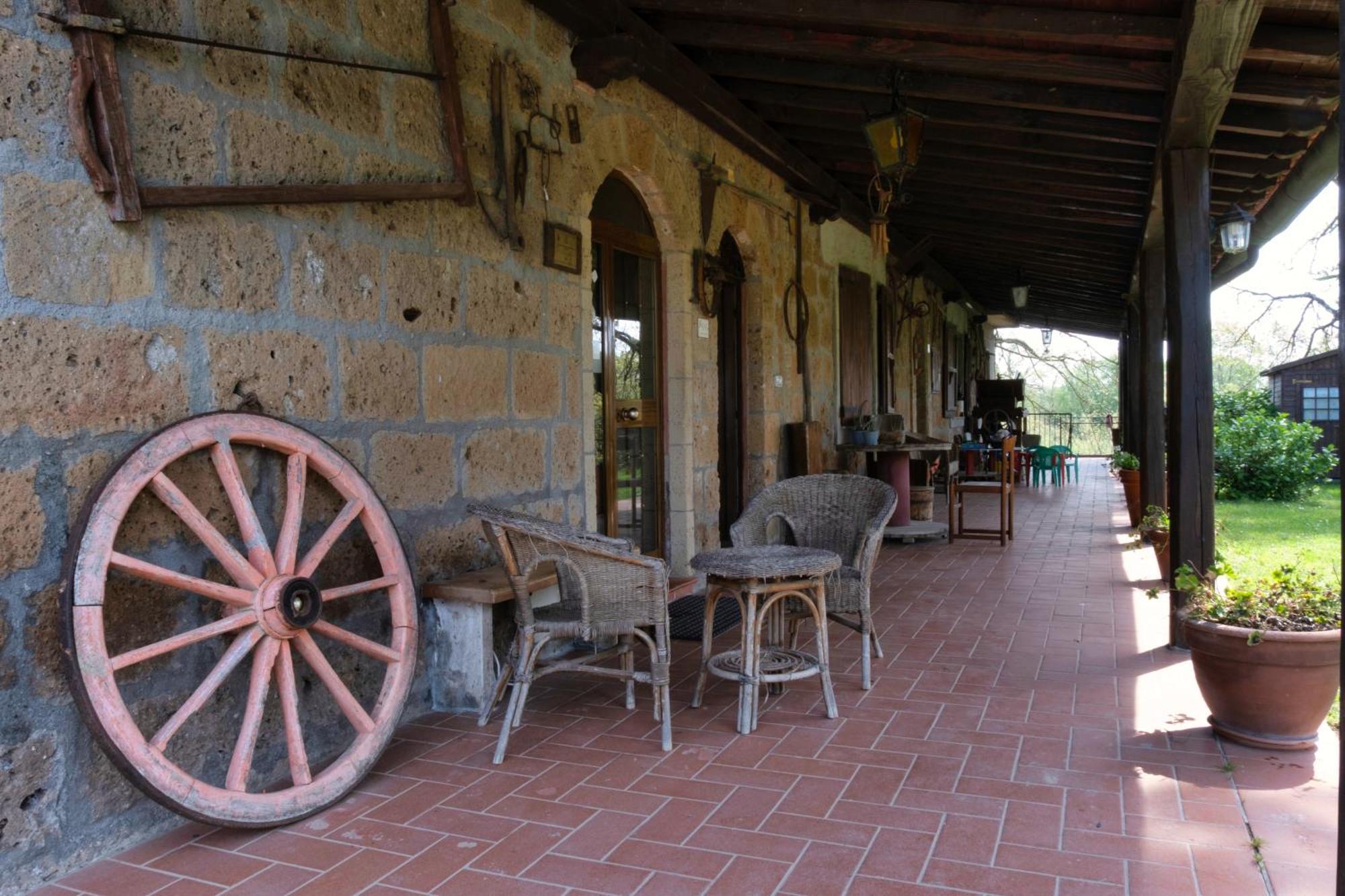 Bio Agriturismo Aia Del Tufo Sorano  Exterior foto